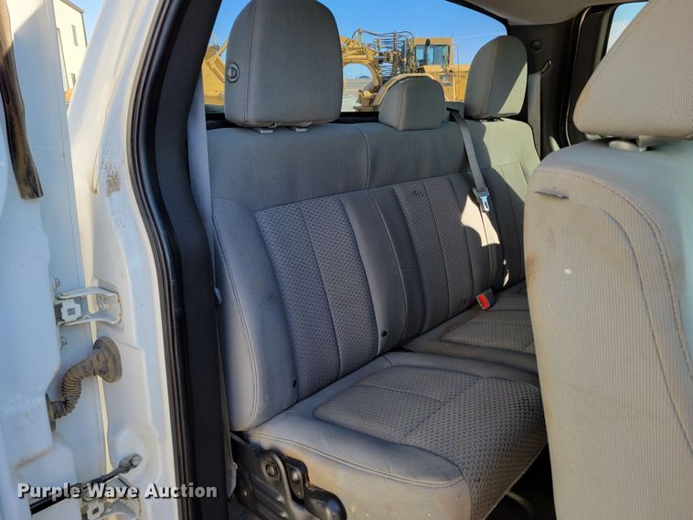 image for item LY9954 2014 Ford F150 XL  SuperCab pickup truck