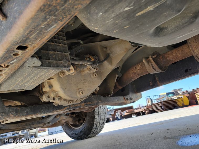 image for item LY9954 2014 Ford F150 XL  SuperCab pickup truck