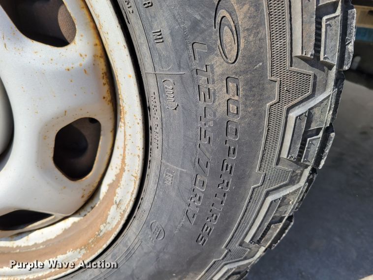 image for item LY9954 2014 Ford F150 XL  SuperCab pickup truck