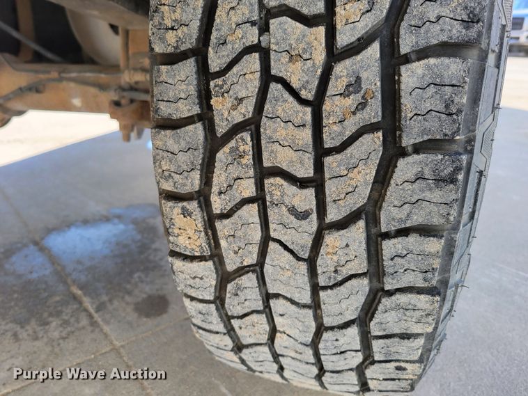 image for item LY9954 2014 Ford F150 XL  SuperCab pickup truck