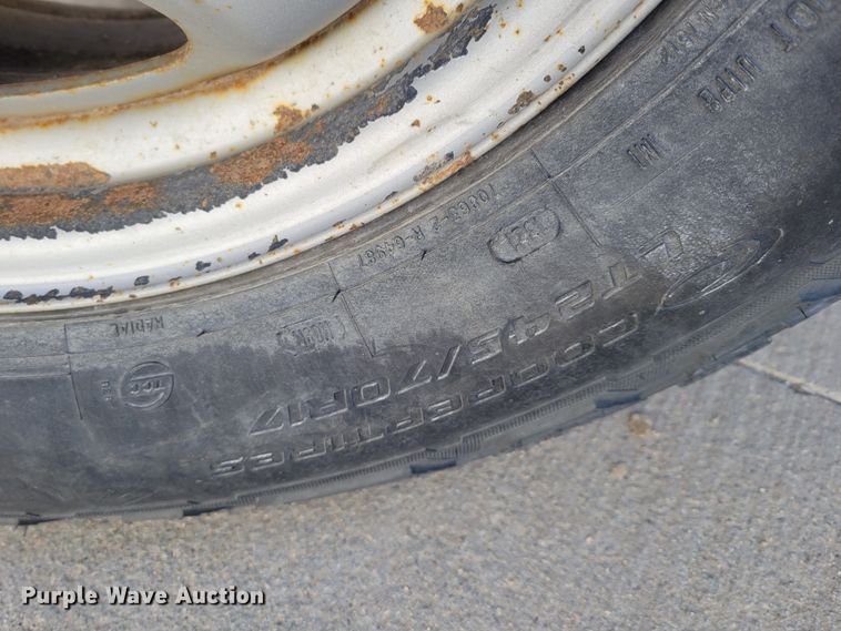 image for item LY9954 2014 Ford F150 XL  SuperCab pickup truck