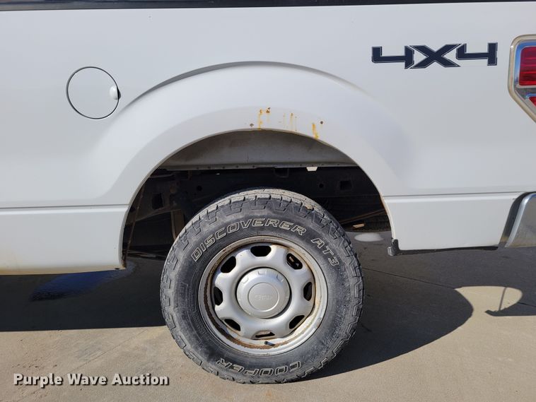 image for item LY9954 2014 Ford F150 XL  SuperCab pickup truck