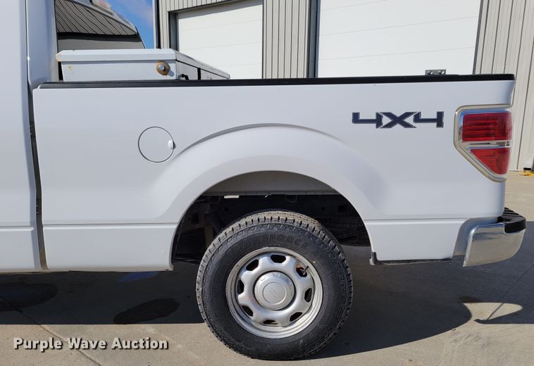 image for item LY9955 2014 Ford F150 XL  SuperCab pickup truck