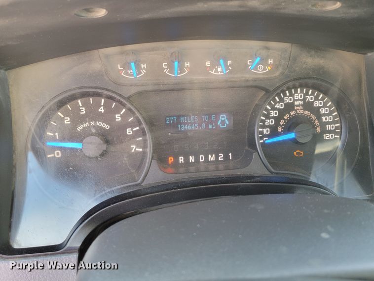 image for item LY9955 2014 Ford F150 XL  SuperCab pickup truck