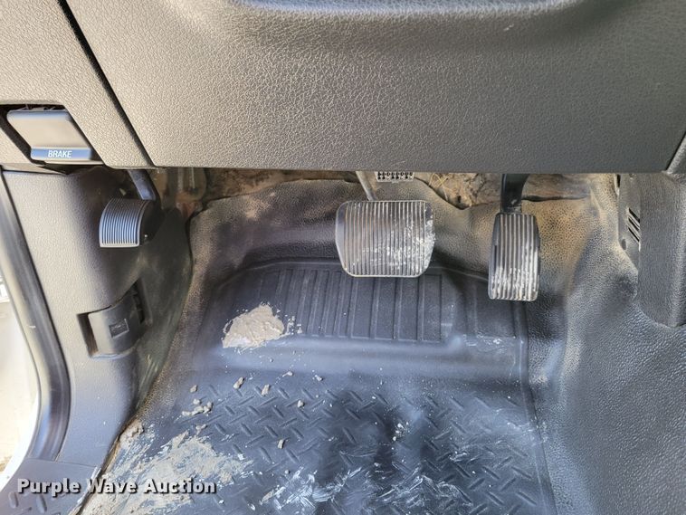 image for item LY9955 2014 Ford F150 XL  SuperCab pickup truck