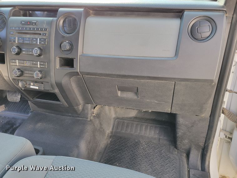 image for item LY9955 2014 Ford F150 XL  SuperCab pickup truck