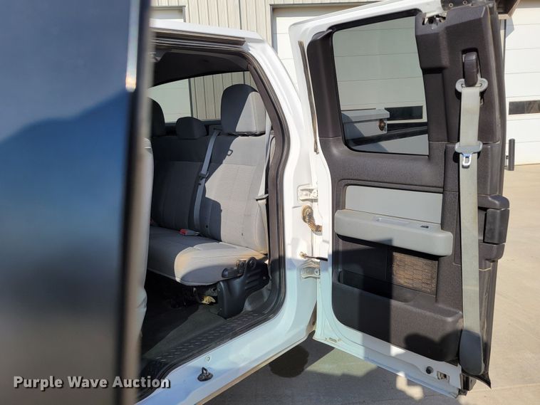 image for item LY9955 2014 Ford F150 XL  SuperCab pickup truck