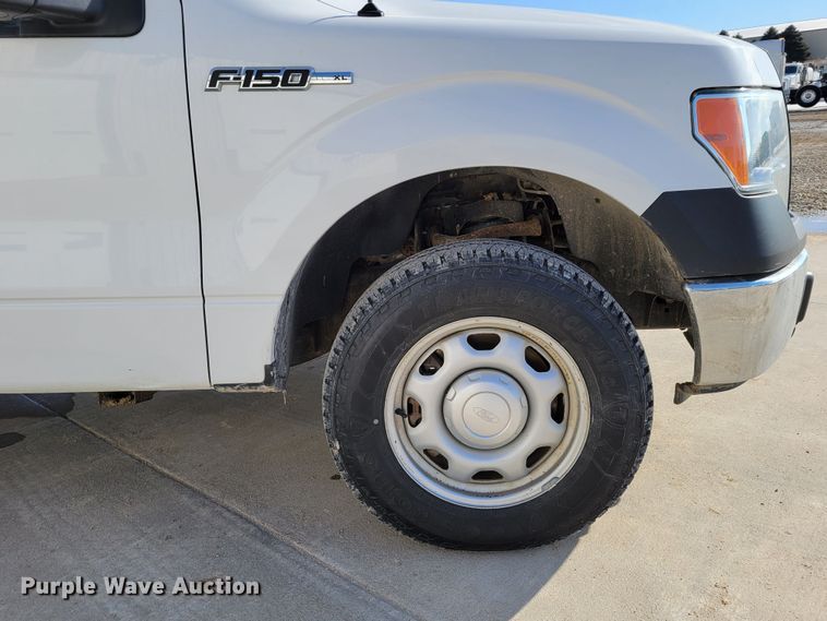 image for item LY9955 2014 Ford F150 XL  SuperCab pickup truck