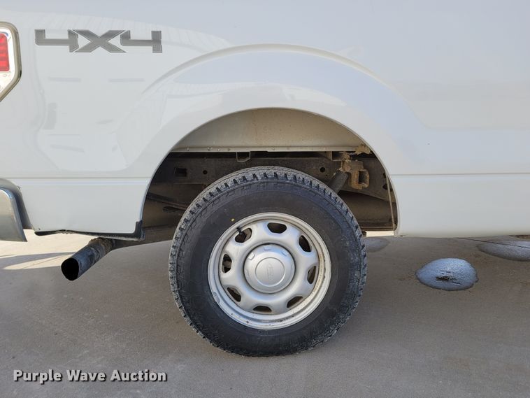 image for item LY9955 2014 Ford F150 XL  SuperCab pickup truck