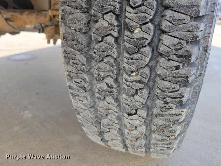 image for item LY9955 2014 Ford F150 XL  SuperCab pickup truck