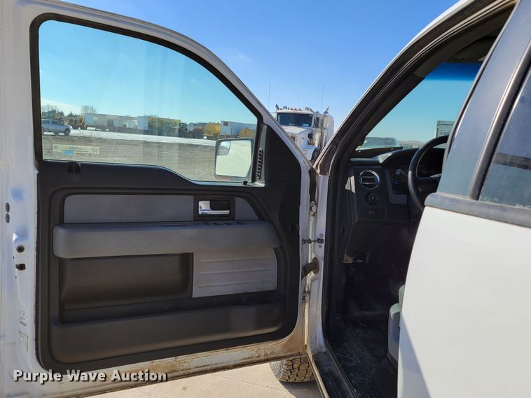 image for item LY9956 2014 Ford F150 XLT  SuperCrew pickup truck