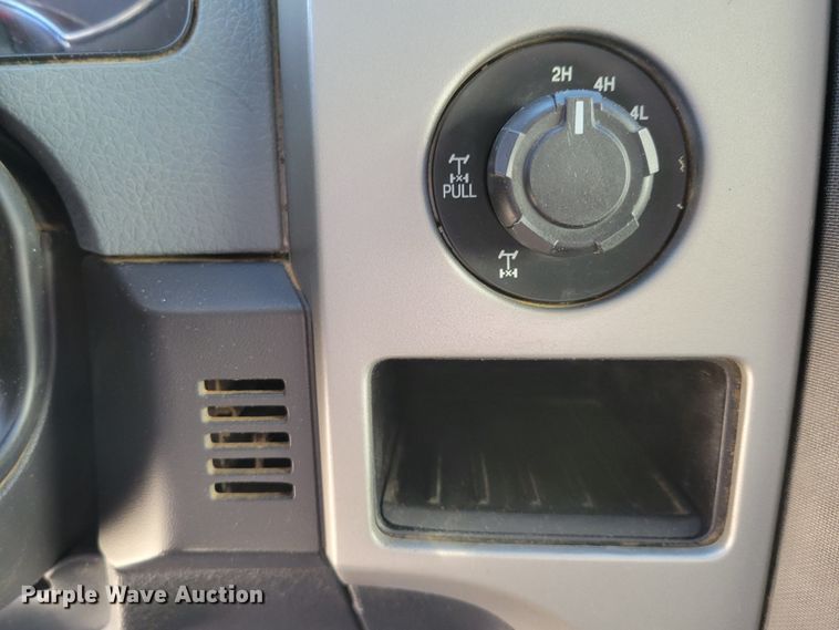 image for item LY9956 2014 Ford F150 XLT  SuperCrew pickup truck