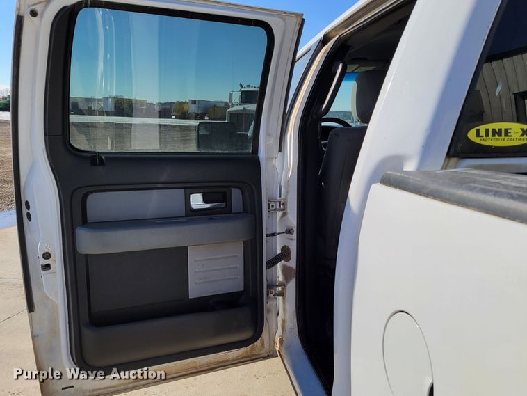 image for item LY9956 2014 Ford F150 XLT  SuperCrew pickup truck