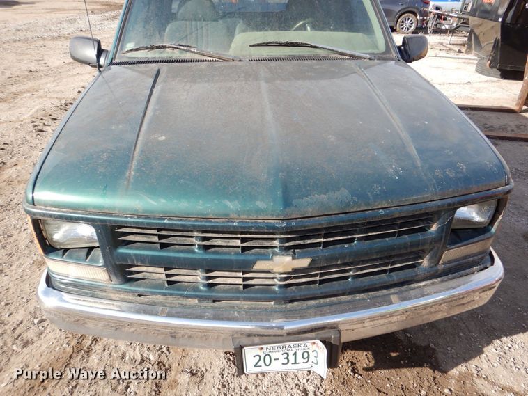 image for item LY9988 1996 Chevrolet 1500  pickup truck
