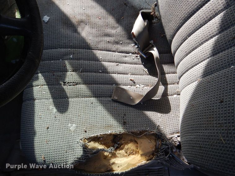 image for item LY9988 1996 Chevrolet 1500  pickup truck