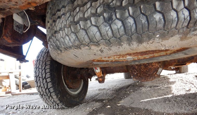 image for item LY9988 1996 Chevrolet 1500  pickup truck