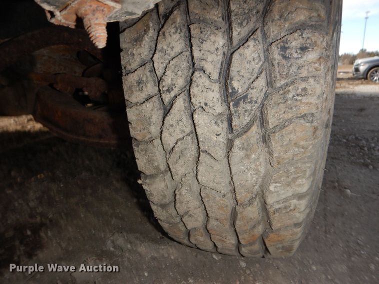 image for item LY9988 1996 Chevrolet 1500  pickup truck