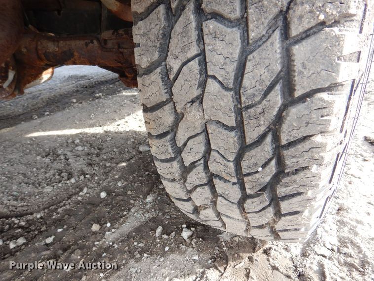 image for item LY9988 1996 Chevrolet 1500  pickup truck