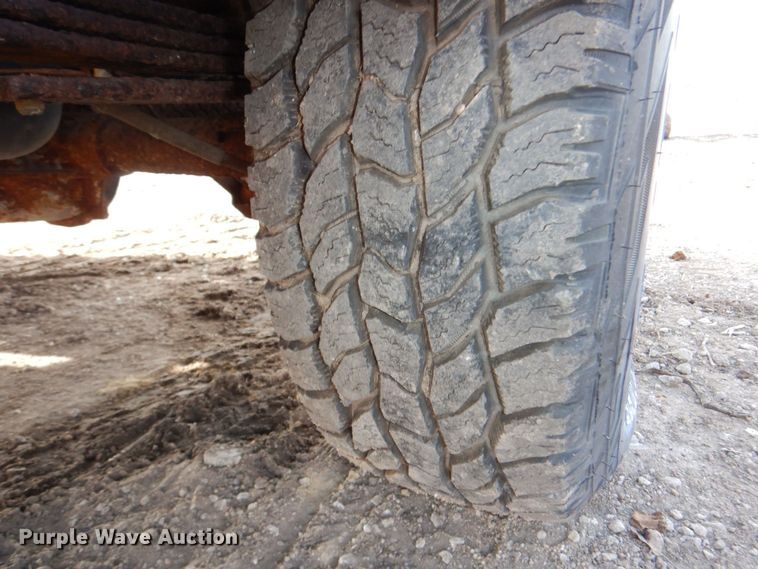 image for item LY9988 1996 Chevrolet 1500  pickup truck