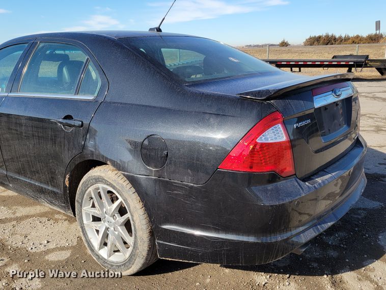 image for item LY9990 2012 Ford Fusion SEL