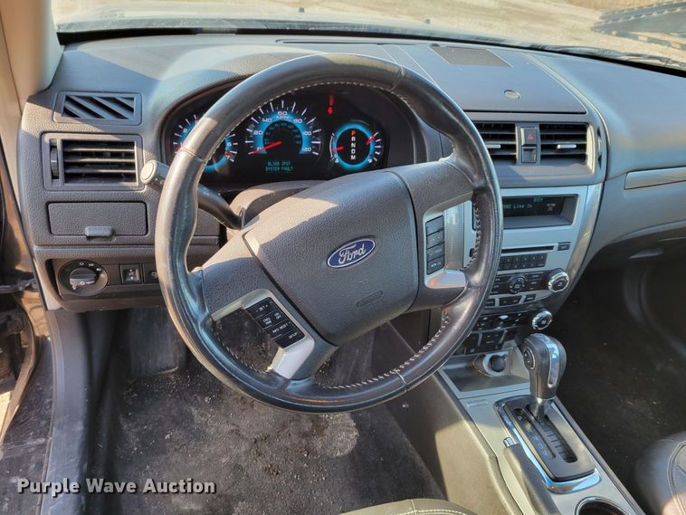 image for item LY9990 2012 Ford Fusion SEL