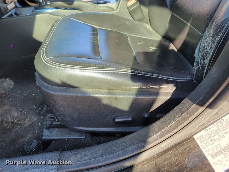 image for item LY9990 2012 Ford Fusion SEL