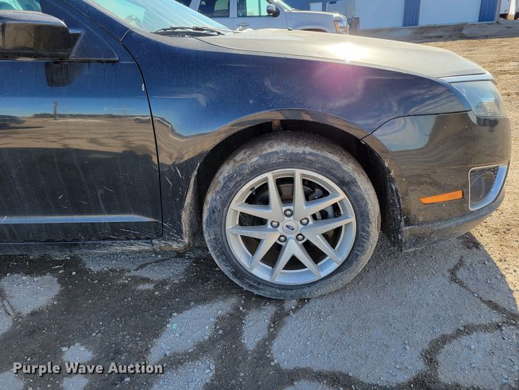 image for item LY9990 2012 Ford Fusion SEL