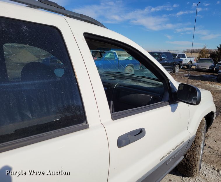 image for item LY9991 2001 Jeep Grand Cherokee Laredo  SUV