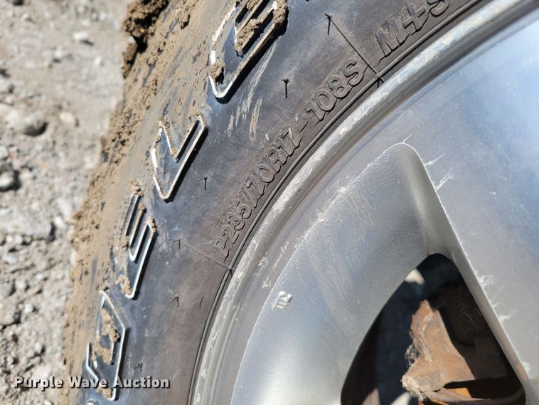 image for item LY9991 2001 Jeep Grand Cherokee Laredo  SUV