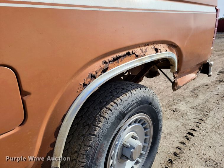 image for item LY9992 1981 Ford F150  pickup truck