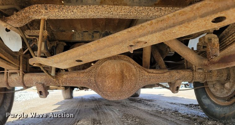 image for item LY9992 1981 Ford F150  pickup truck