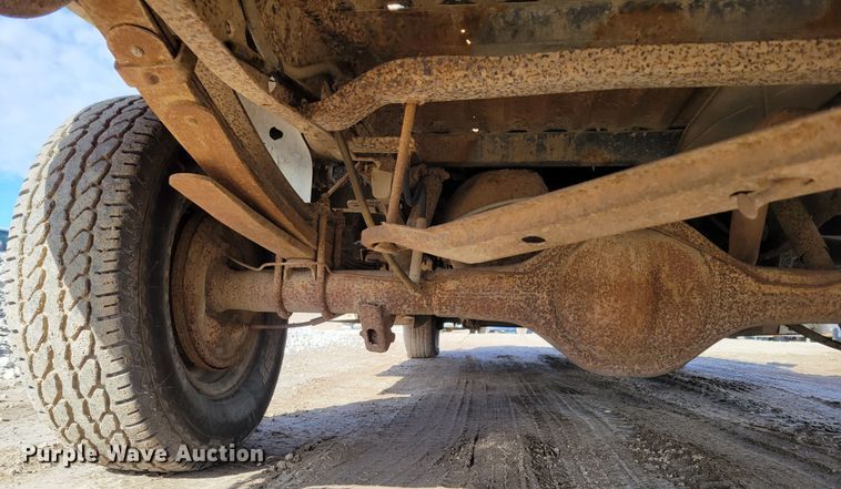 image for item LY9992 1981 Ford F150  pickup truck