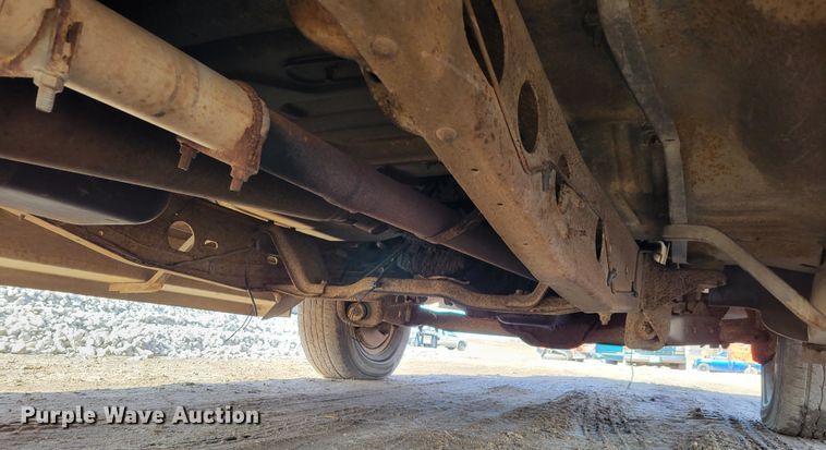 image for item LY9992 1981 Ford F150  pickup truck