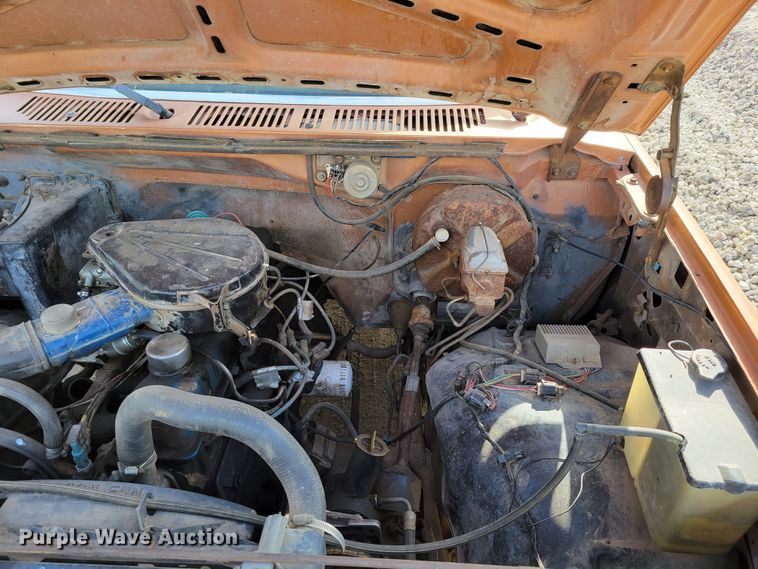 image for item LY9992 1981 Ford F150  pickup truck