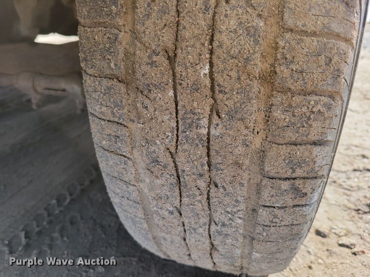 image for item LY9992 1981 Ford F150  pickup truck