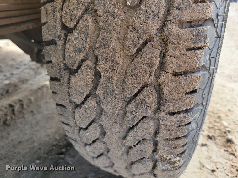 image for item LY9992 1981 Ford F150  pickup truck