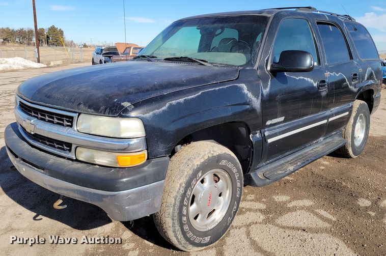 image for item LY9993 2000 Chevrolet Tahoe  SUV