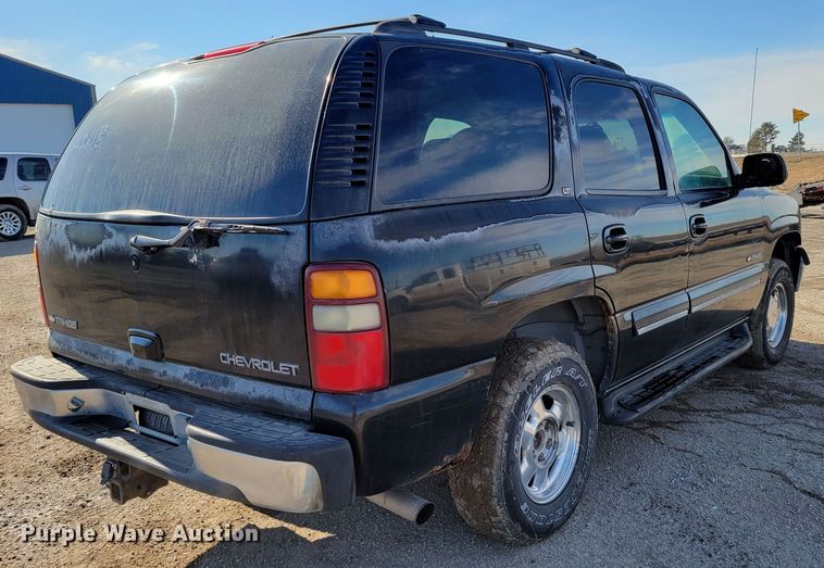 image for item LY9993 2000 Chevrolet Tahoe  SUV
