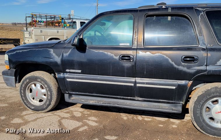 image for item LY9993 2000 Chevrolet Tahoe  SUV