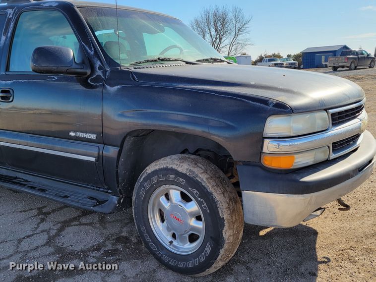 image for item LY9993 2000 Chevrolet Tahoe  SUV