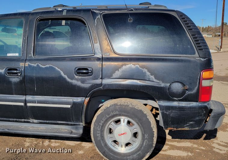 image for item LY9993 2000 Chevrolet Tahoe  SUV
