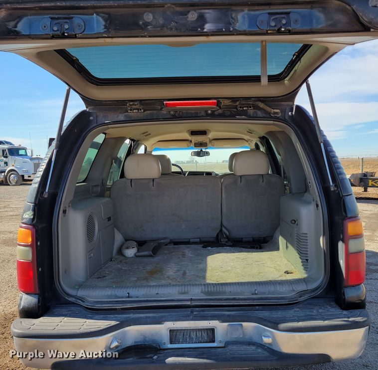 image for item LY9993 2000 Chevrolet Tahoe  SUV