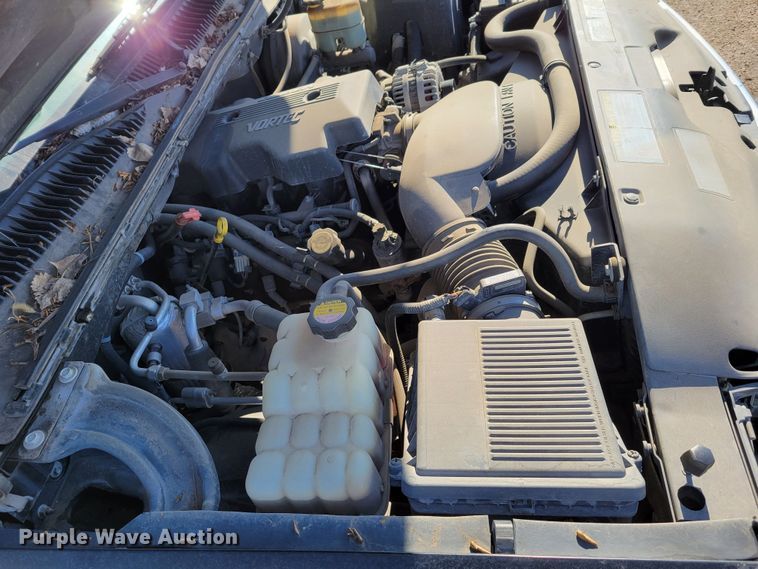 image for item LY9993 2000 Chevrolet Tahoe  SUV