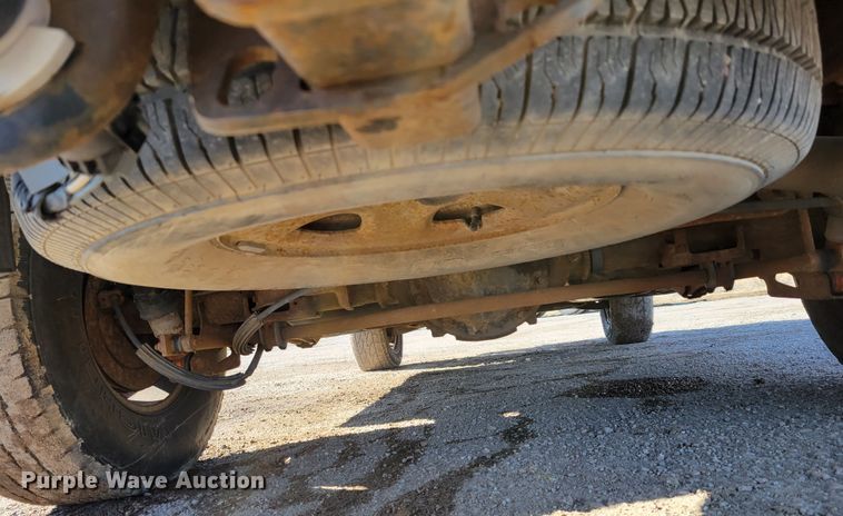 image for item LY9993 2000 Chevrolet Tahoe  SUV