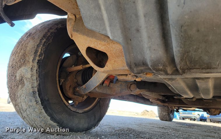 image for item LY9993 2000 Chevrolet Tahoe  SUV