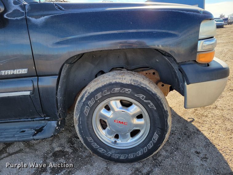 image for item LY9993 2000 Chevrolet Tahoe  SUV