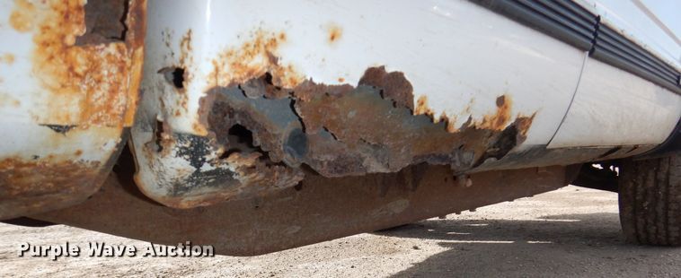 image for item LY9994 1995 GMC Sierra 1500  pickup truck