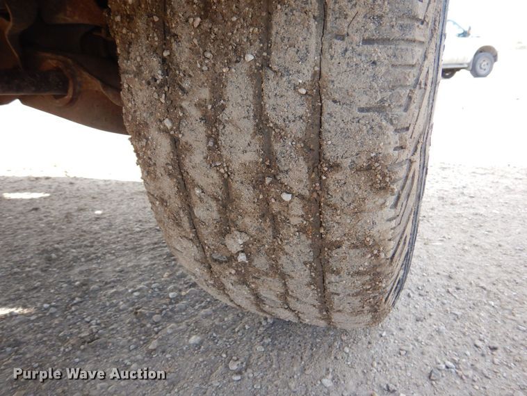 image for item LY9994 1995 GMC Sierra 1500  pickup truck