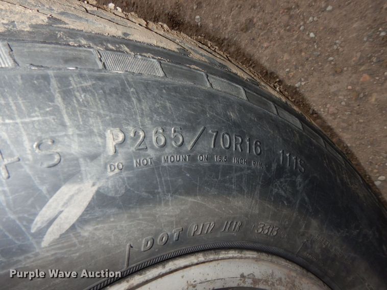 image for item LY9994 1995 GMC Sierra 1500  pickup truck