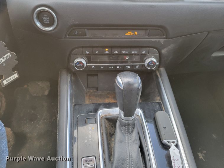 image for item LY9995 2019 Mazda CX-5  SUV